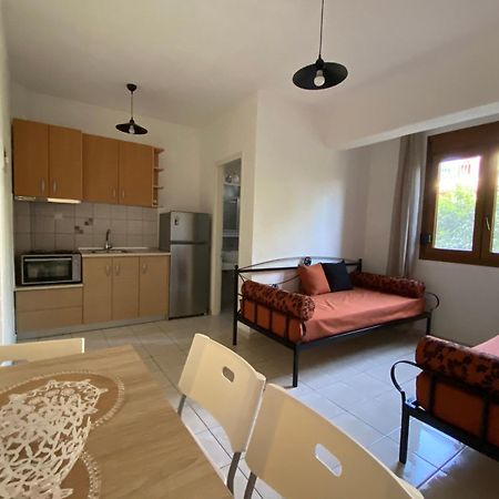Georgoudi Apartments Nikiti  Luaran gambar