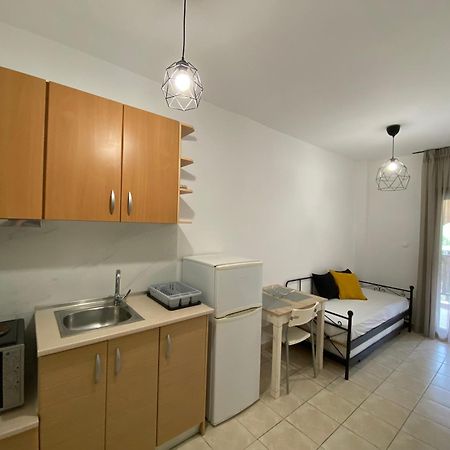 Georgoudi Apartments Nikiti  Luaran gambar
