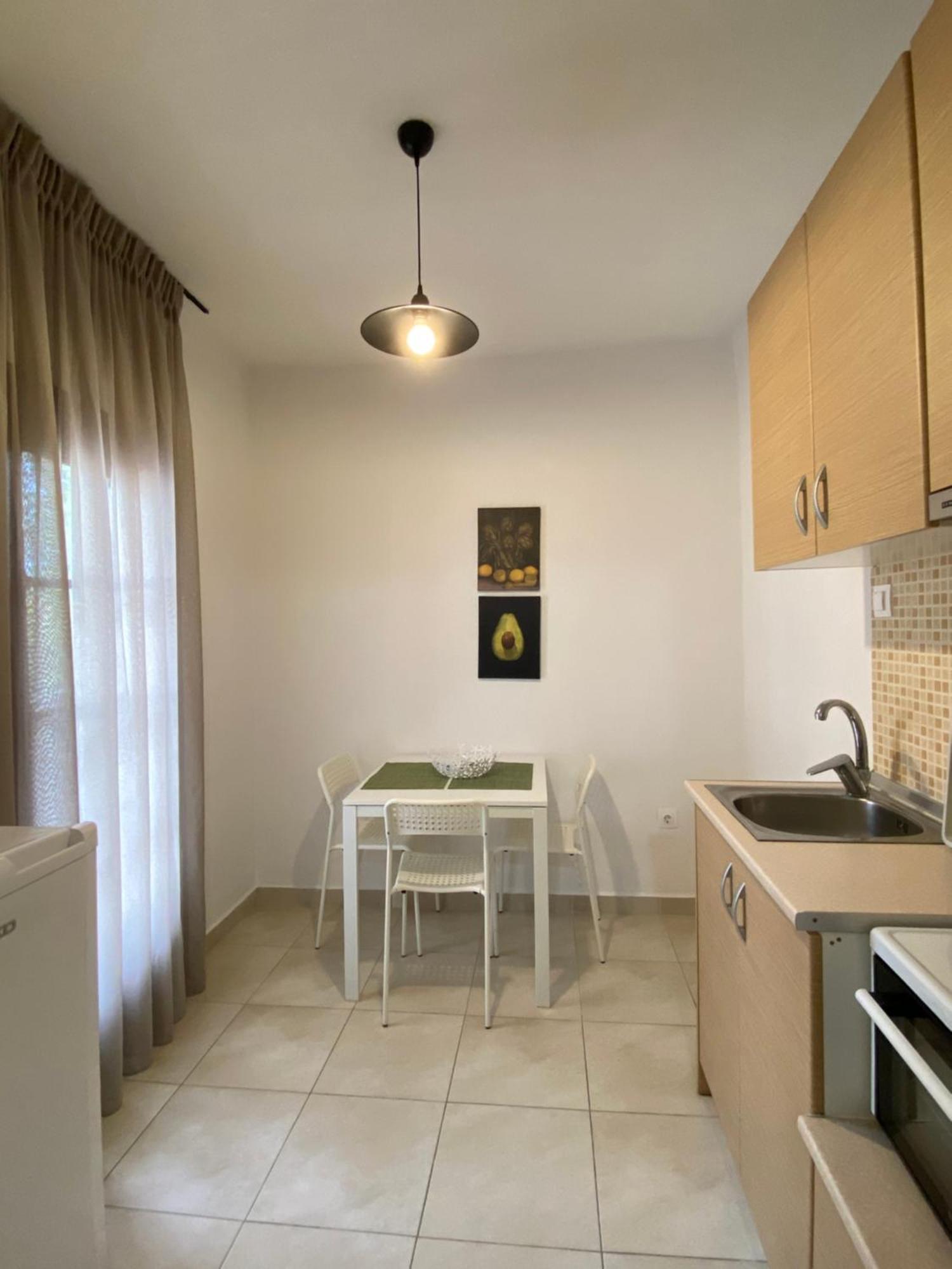 Georgoudi Apartments Nikiti  Luaran gambar