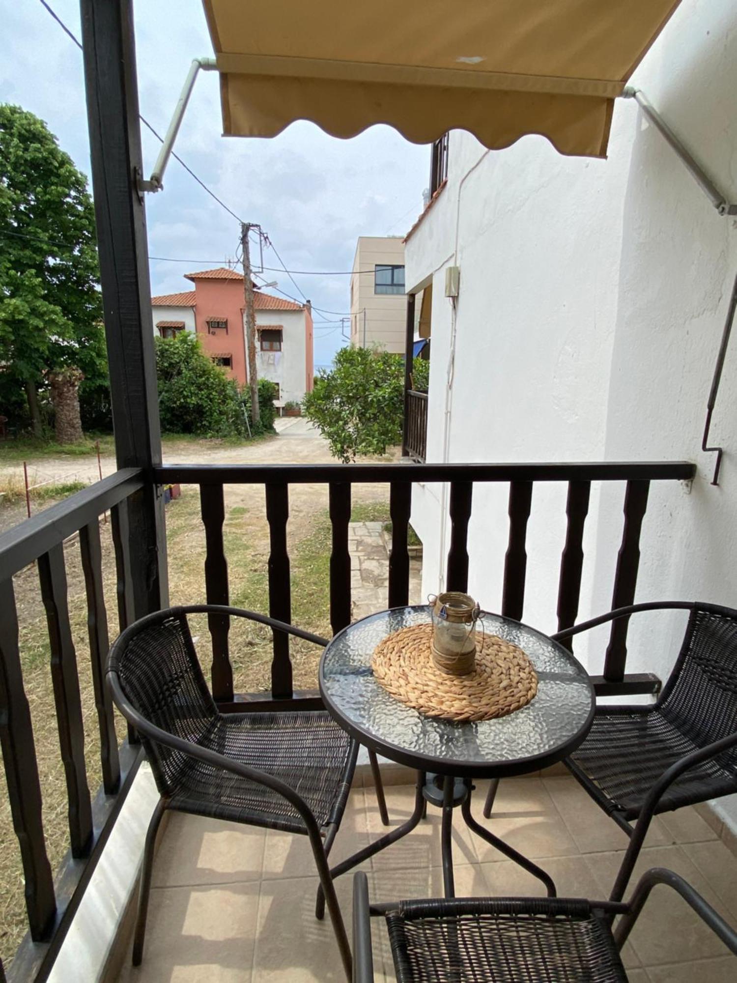 Georgoudi Apartments Nikiti  Luaran gambar