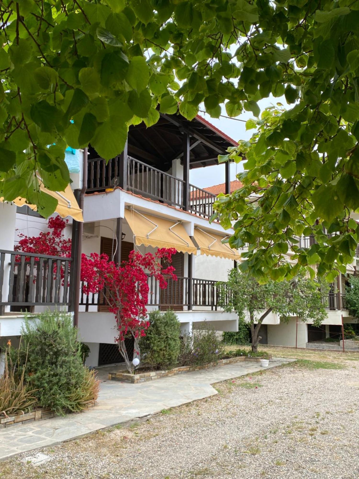 Georgoudi Apartments Nikiti  Luaran gambar