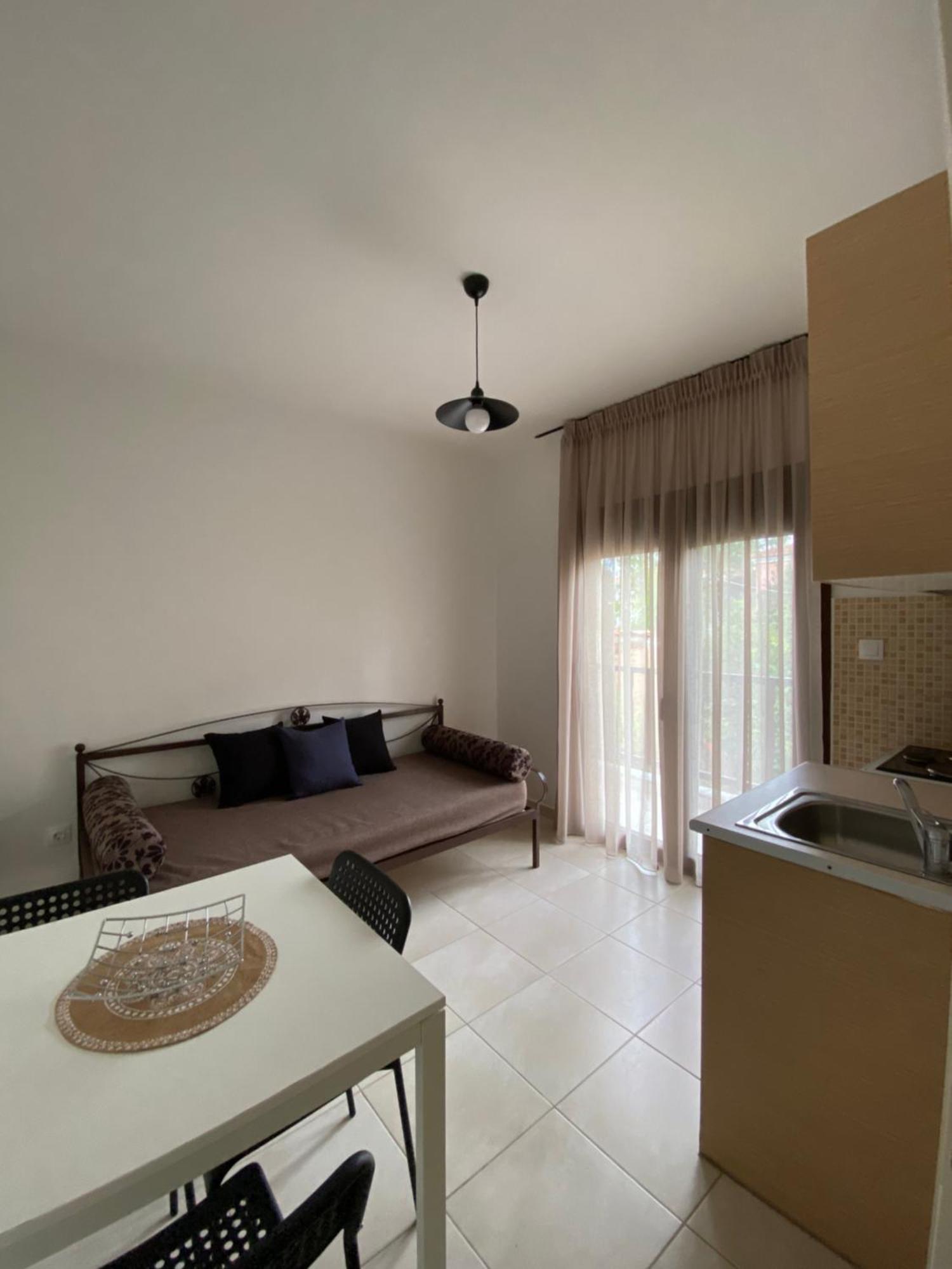 Georgoudi Apartments Nikiti  Luaran gambar