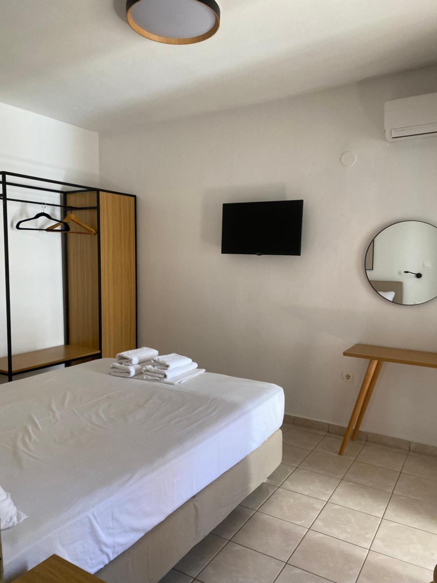 Georgoudi Apartments Nikiti  Luaran gambar