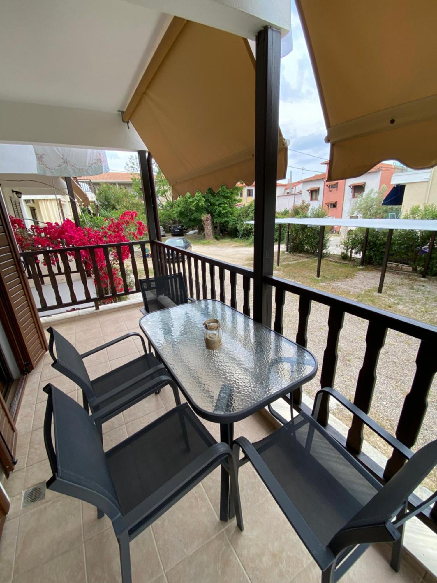 Georgoudi Apartments Nikiti  Luaran gambar